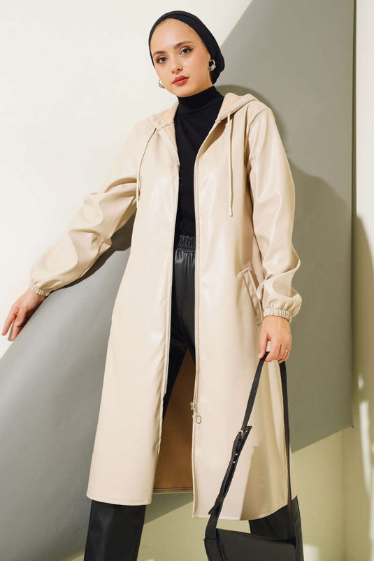 قبعة جلدية بغطاء للرأس بسحاب باللون البيج