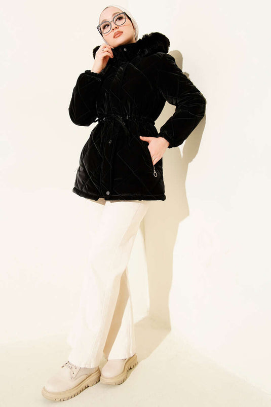 Manteau Court Matelassé À Capuche Et Fermeture Éclair Noire