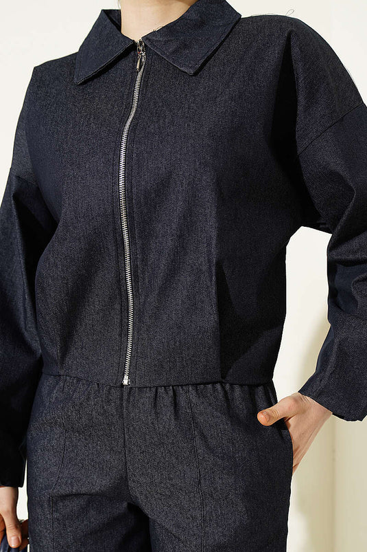 Completo in jeans con giacca corta con zip blu scuro