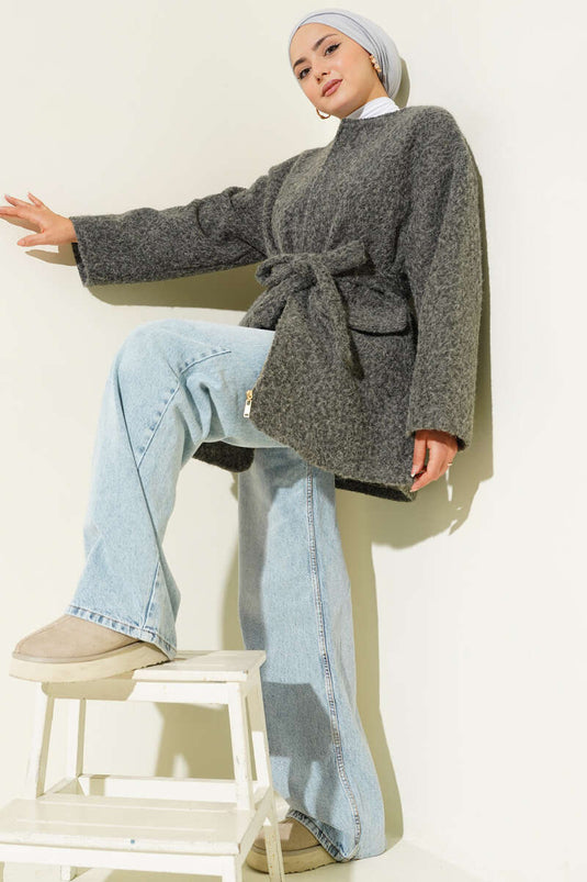 جاكيت من اللباد بسحاب وحزام رمادي