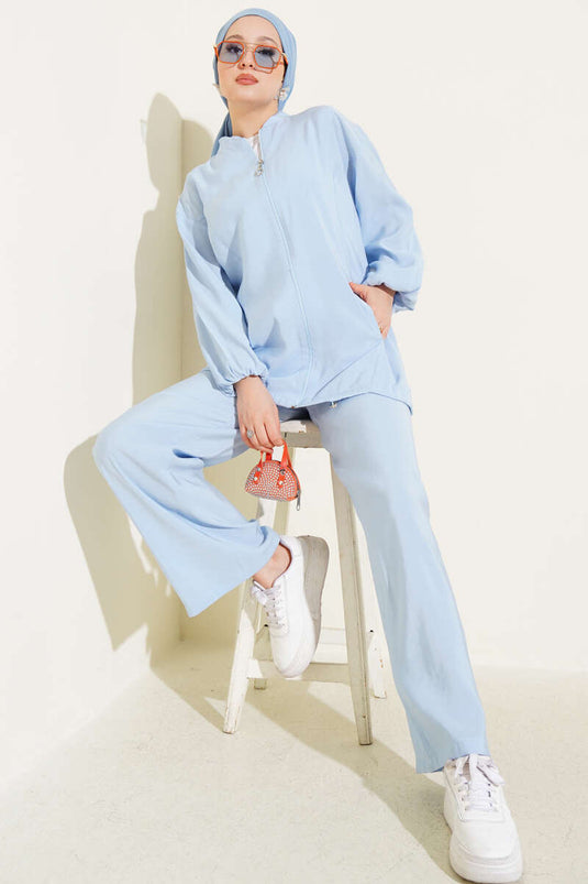 Zweiteiliger Anzug mit Seitentasche und Reißverschluss, Babyblau