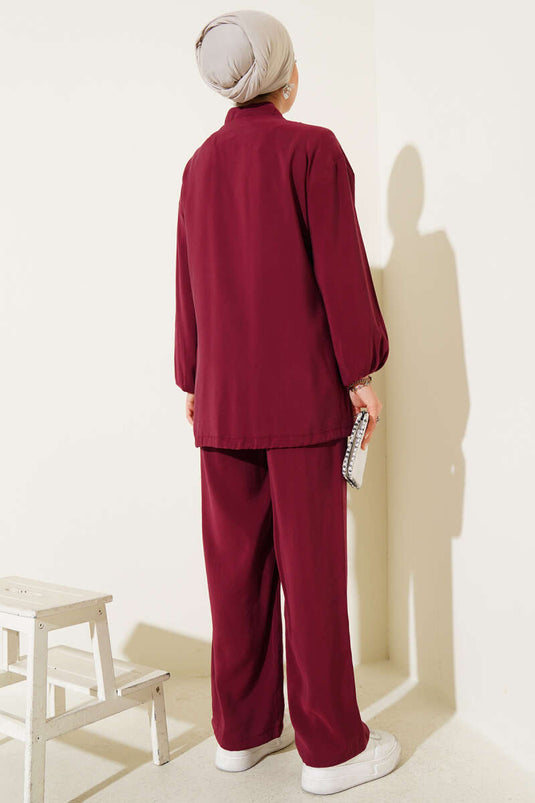 Zweiteiliger Anzug mit Seitentasche und Reißverschluss in Burgunderrot