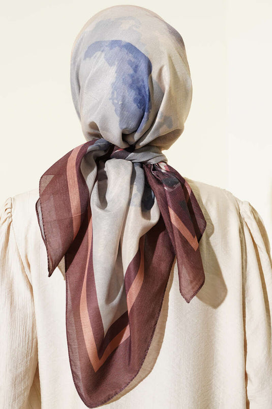 وشاح لينا بنقشة فيوري، لون قهوة