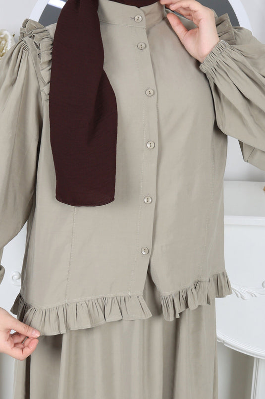 Set with Ruffled Detail, Buttoned Skirt, Mint