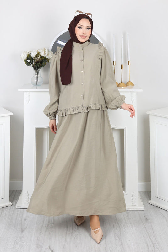 Set with Ruffled Detail, Buttoned Skirt, Mint