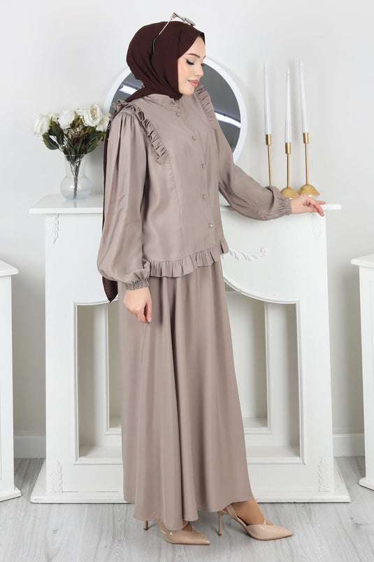 Set with Buttoned Skirt and Ruffle Detail, Mink Color