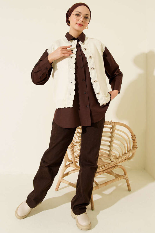 Fırfır Detaylı Düğmeli Triko Yelek Bej