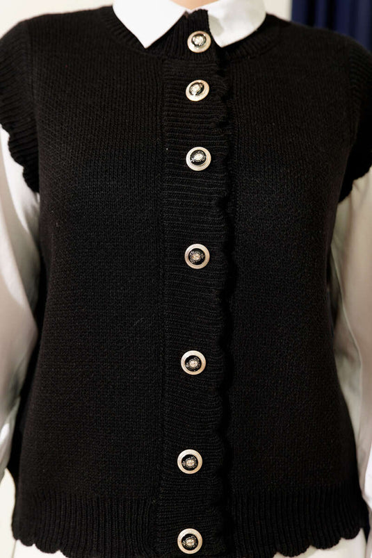 Gilet en maille noir à boutons et détails à volants