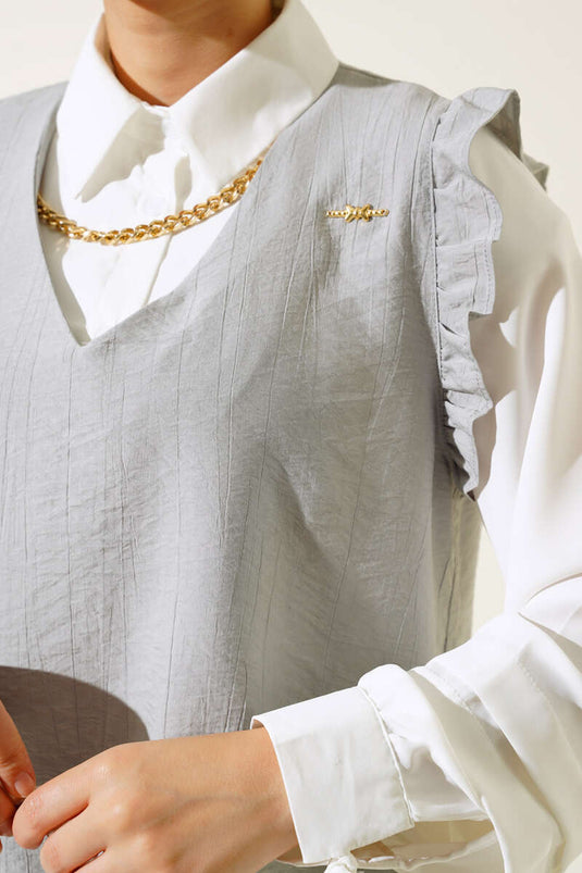 Costume Trois Pièces Détail Volants Gris