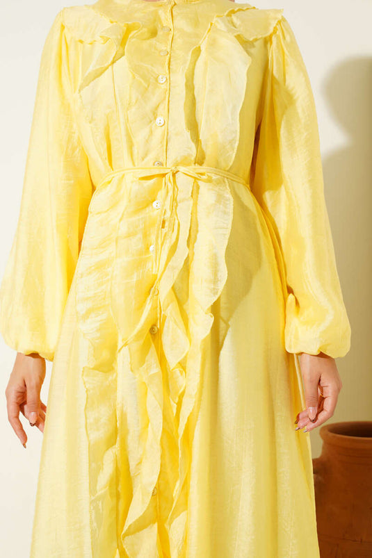 Gelbes Rüschenkleid mit Knopfleiste