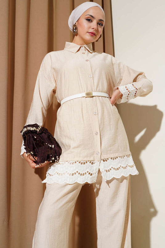 طقم تونيك مزين بتفاصيل صدفية من قطعتين، بيج