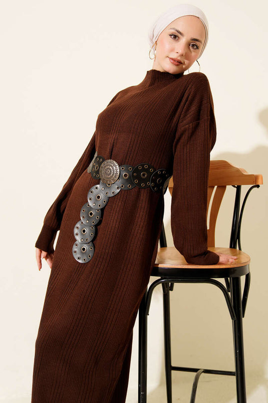 Robe basique en maille côtelée marron