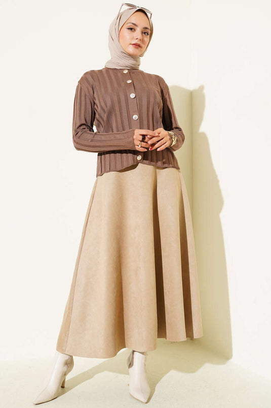 Geribbeld geknoopt gebreid vest van nerts