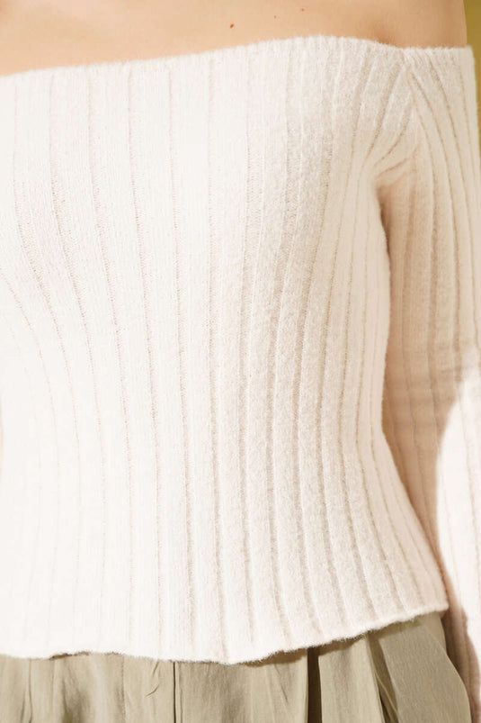 Geribbelde bootnek trui crème