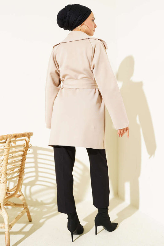 Veste bronze à nœud papillon avec détails de surpiqûres inversées, beige