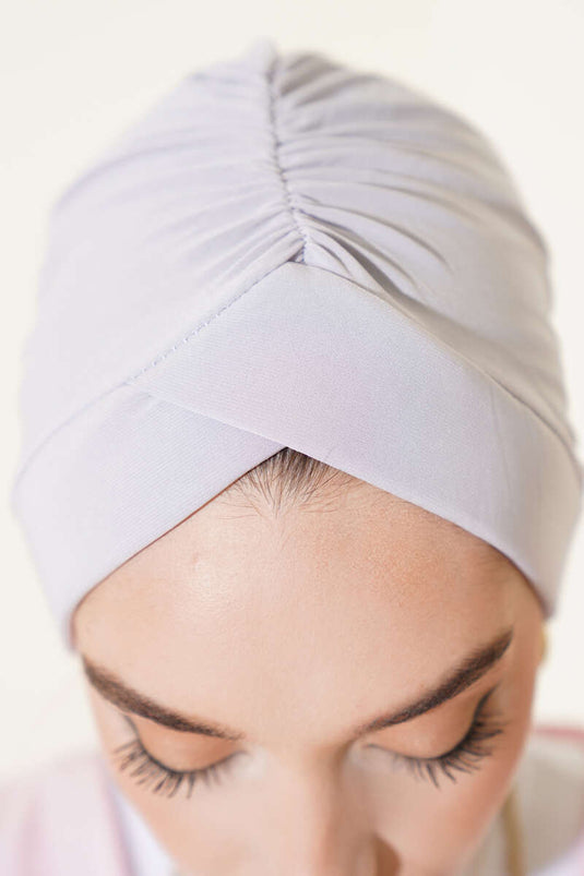 Grey Bonnet with Bow Detail