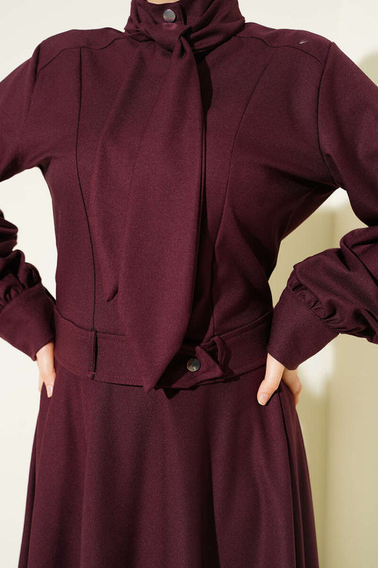 Zweiteiliges Set mit Jacke und Schal in Bordeaux