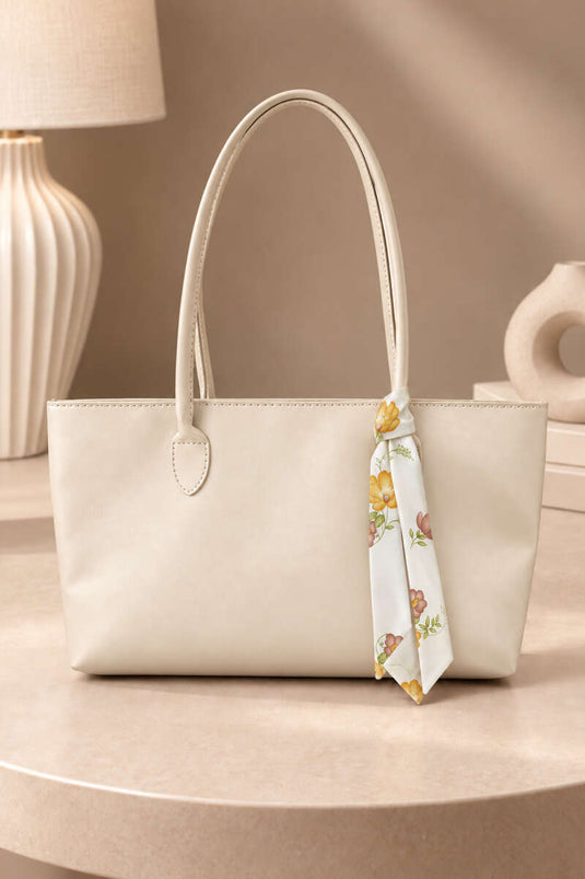 Creme Handtasche Mit Quadratischem Schal-Detail Und Bindeband