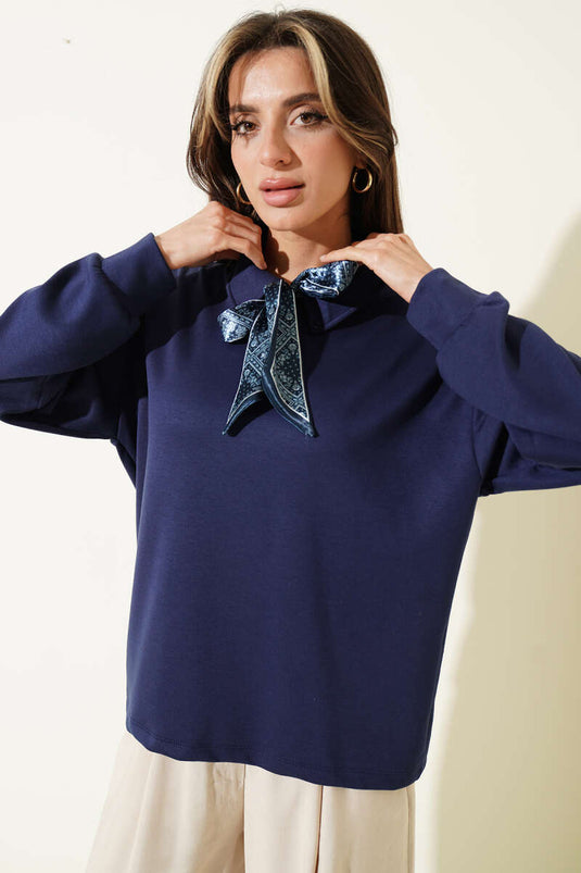 Sweatshirt Loyşa à col chemise avec foulard, couleur Parlement