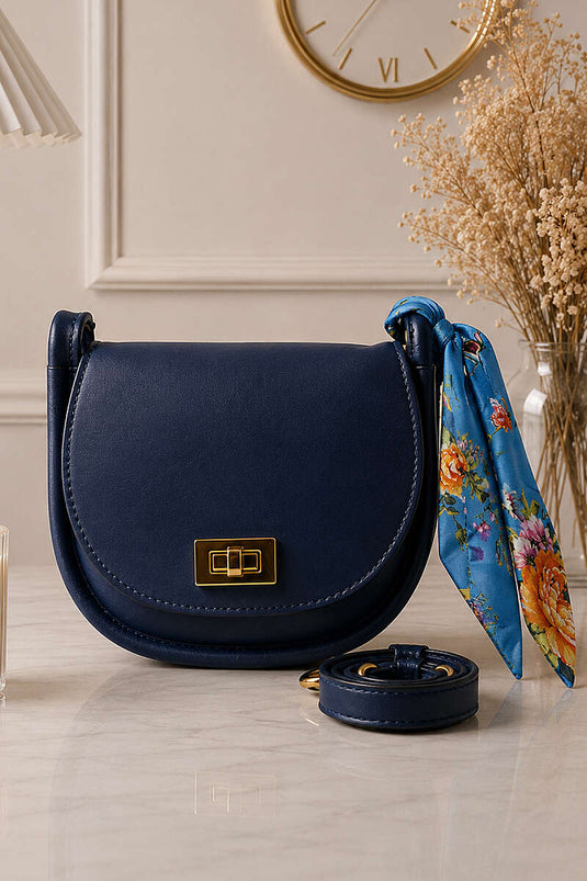 Sac oval avec détail de fermeture à foulard bleu marine