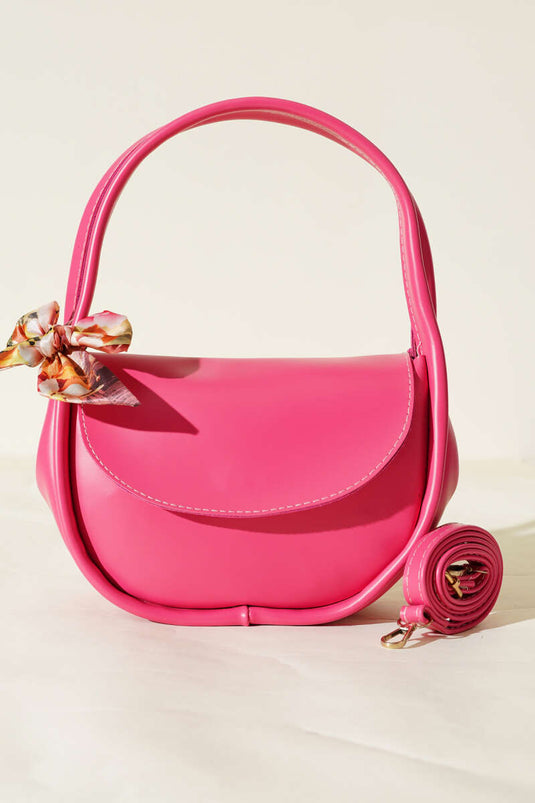 Ovale Tasche mit magnetischem Schal, Fuchsia