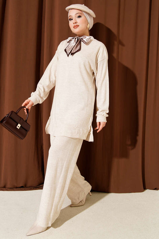 Scarf Knitwear Two Piece Set Beige