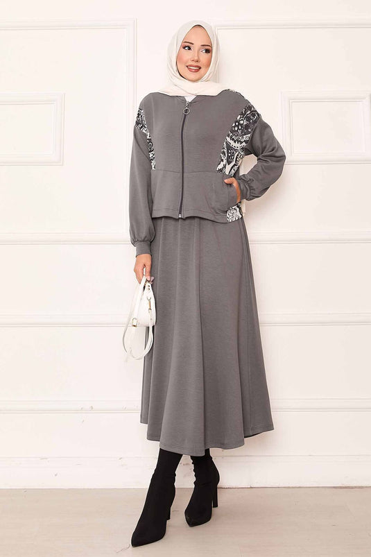 Ensemble crop top et jupe avec détails garnis gris