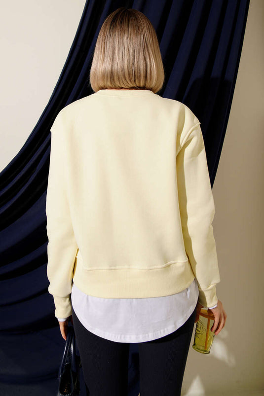 Sudadera con cuello redondo y ribete amarillo