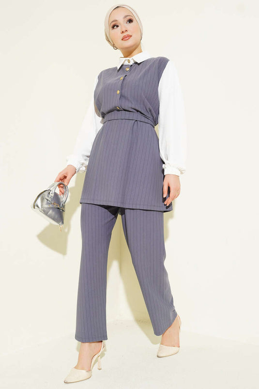 بدلة مخططة مزخرفة من قطعتين باللون الرمادي الداكن