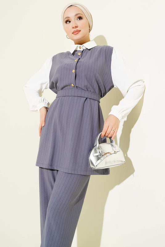 بدلة مخططة مزخرفة من قطعتين باللون الرمادي الداكن