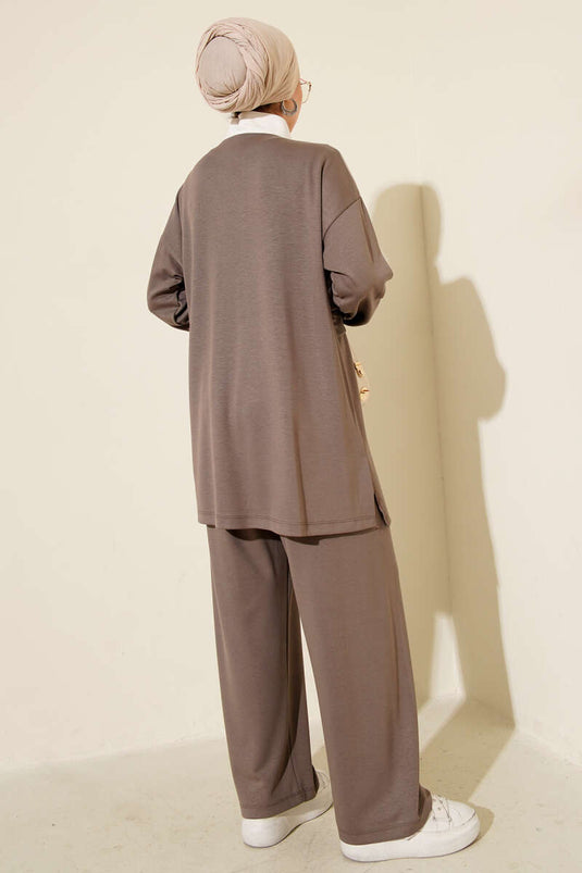 Zweiteiliges Set mit Zierdetails am halben Reißverschluss in der Farbe Nerz