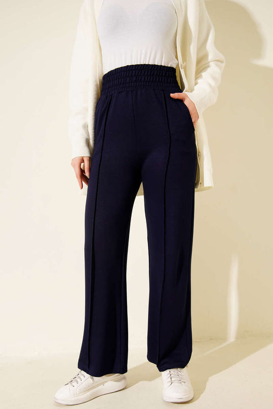 Hose mit weitem, herausnehmbarem Bund in Dunkelblau