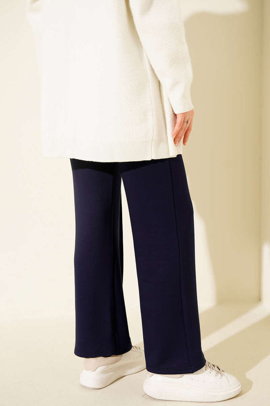 Hose mit weitem, herausnehmbarem Bund in Dunkelblau