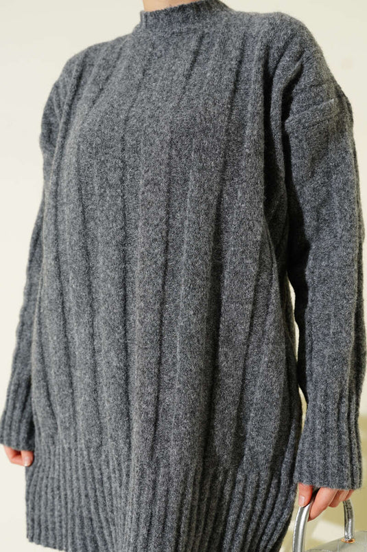 Tunique en tricot à larges côtes douce, couleur fumée