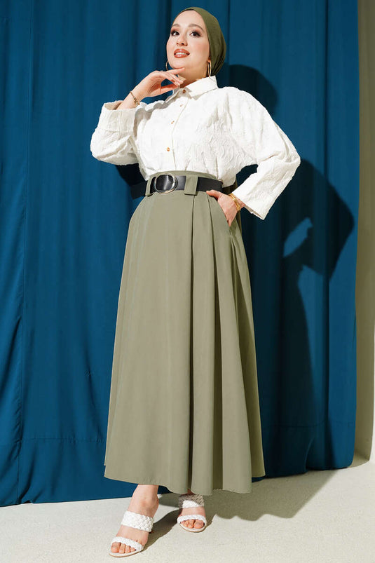 Wide Belted Pleated Tensel Skirt in Pistachio Green