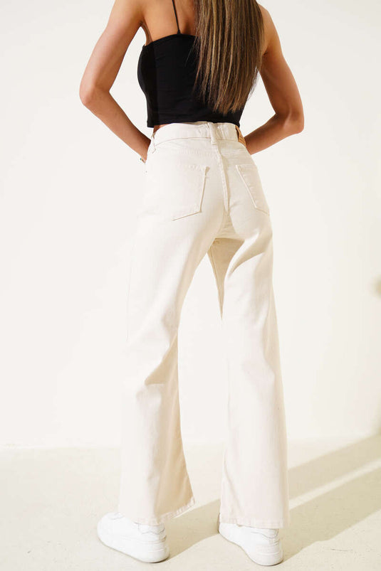 Jean beige à jambes larges