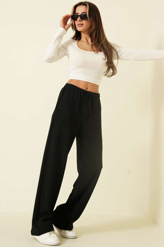 Wide-Legged Trousers with Pockets Loyşa Black