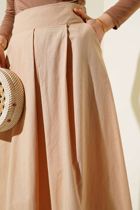 Wide Pleated Pocket Skirt Camel