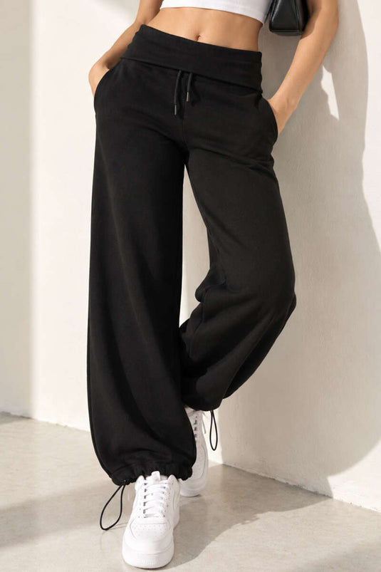 Pantaloni Neri A Righe Larghe E Tripli