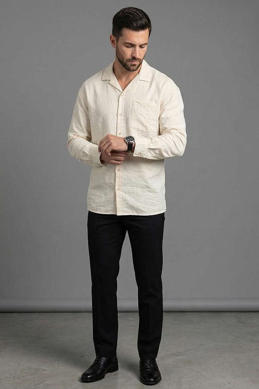 Camicia oversize con ampio scollo a V e tasca singola, colore avorio