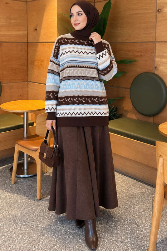 Geometric Pattern Knit Sweater In Coffee