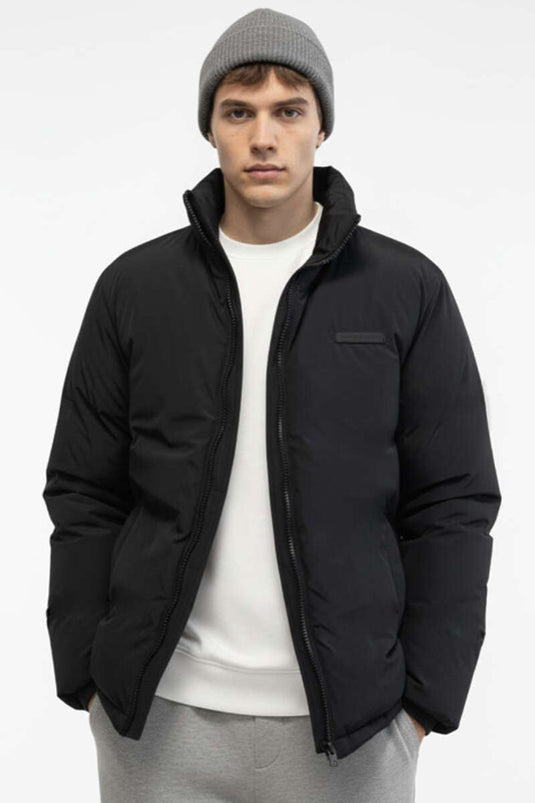 Giesto Men's Jacket with Emblem Details, Black