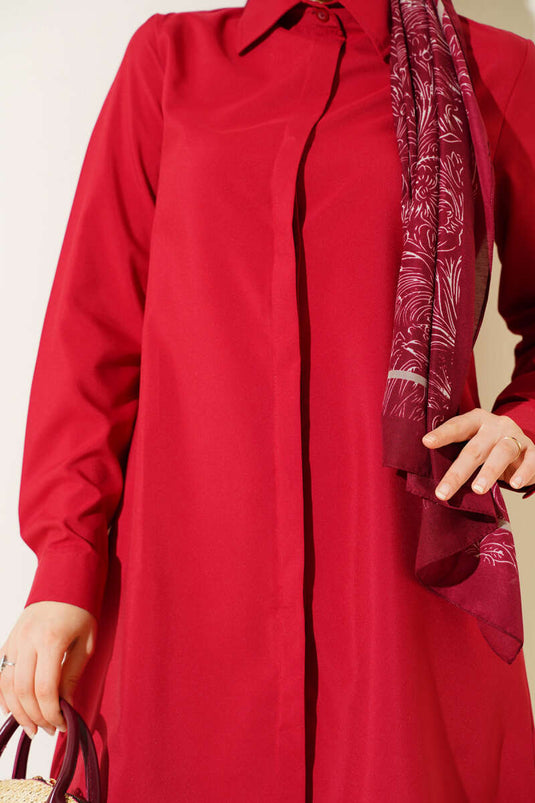 Chemise classique à boutons cachés bordeaux