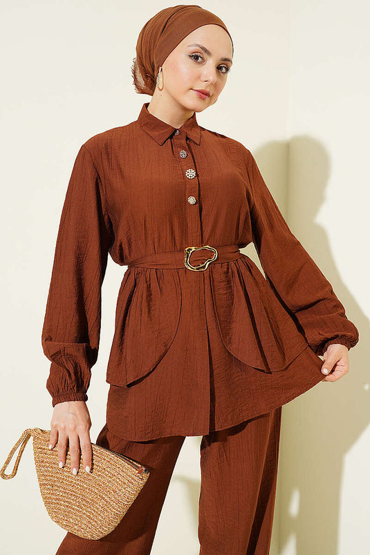 Ensemble tunique à ceinture avec boutons cachés, marron