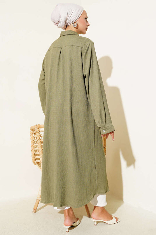 Chemise longue kaki à patte de boutonnage cachée