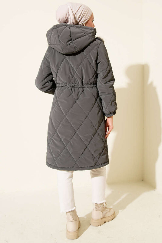 Göğüs Kürklü Kapüşonlu Kapitone Mont Füme