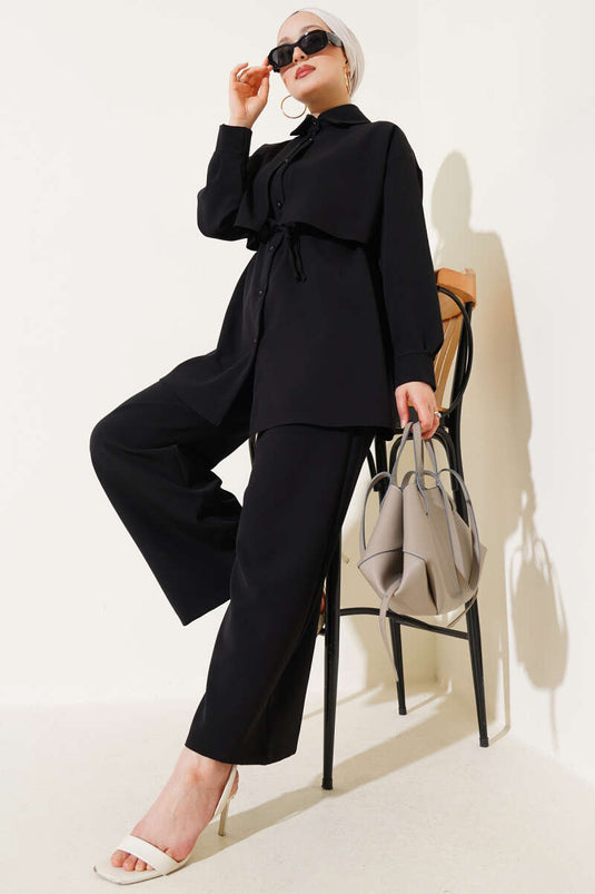 Maillot deux pièces noir avec ceinture en corde et pièce de poitrine