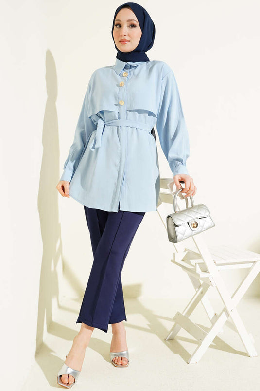 قميص مودال أزرق بحزام وعباءة صدرية