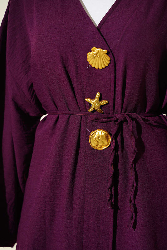 Manteau Avec Détails En Or Et Couleur Aubergine
