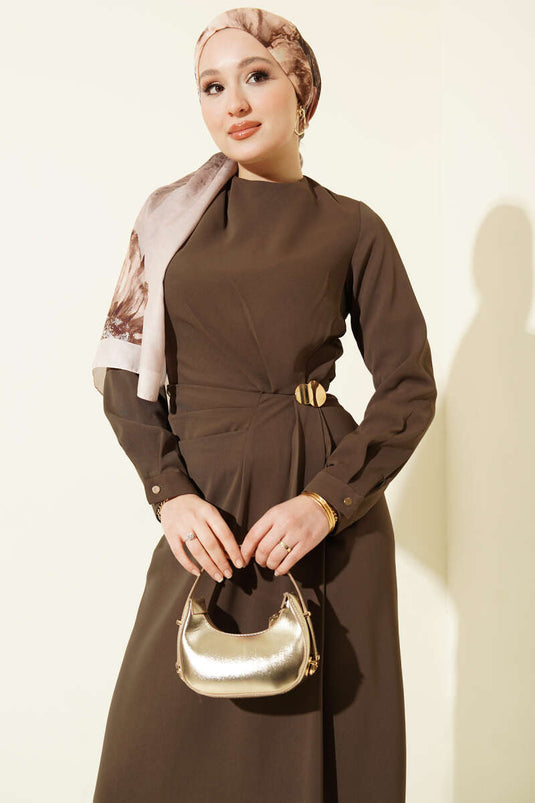 Evening Dress with Gold Accessories, Mink